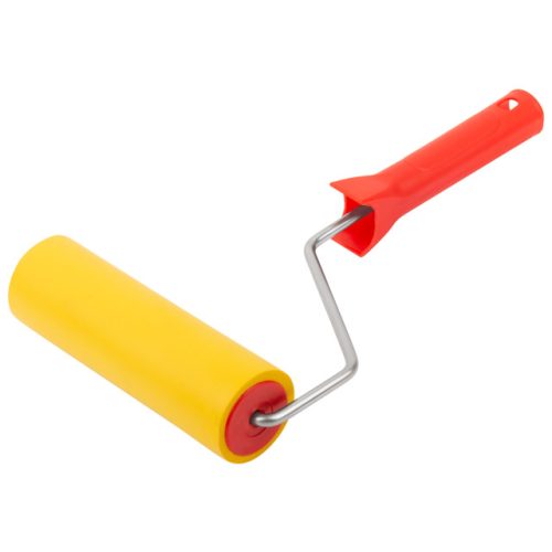 валик с ручкой прижимной Master Color резина 150мм отв.6мм для прикатки обоев, арт.30-1902