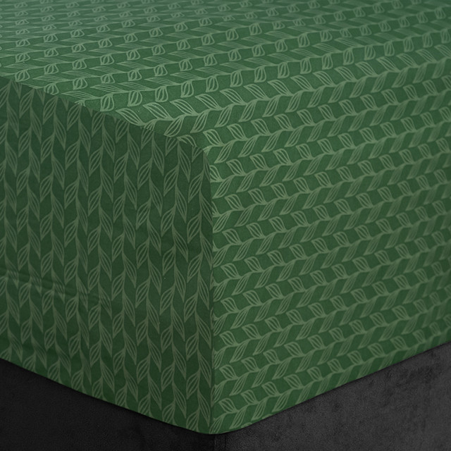 простыня на резинке Эльф 160х200х20см бязь зеленая, арт.108М-Весенняя полянка